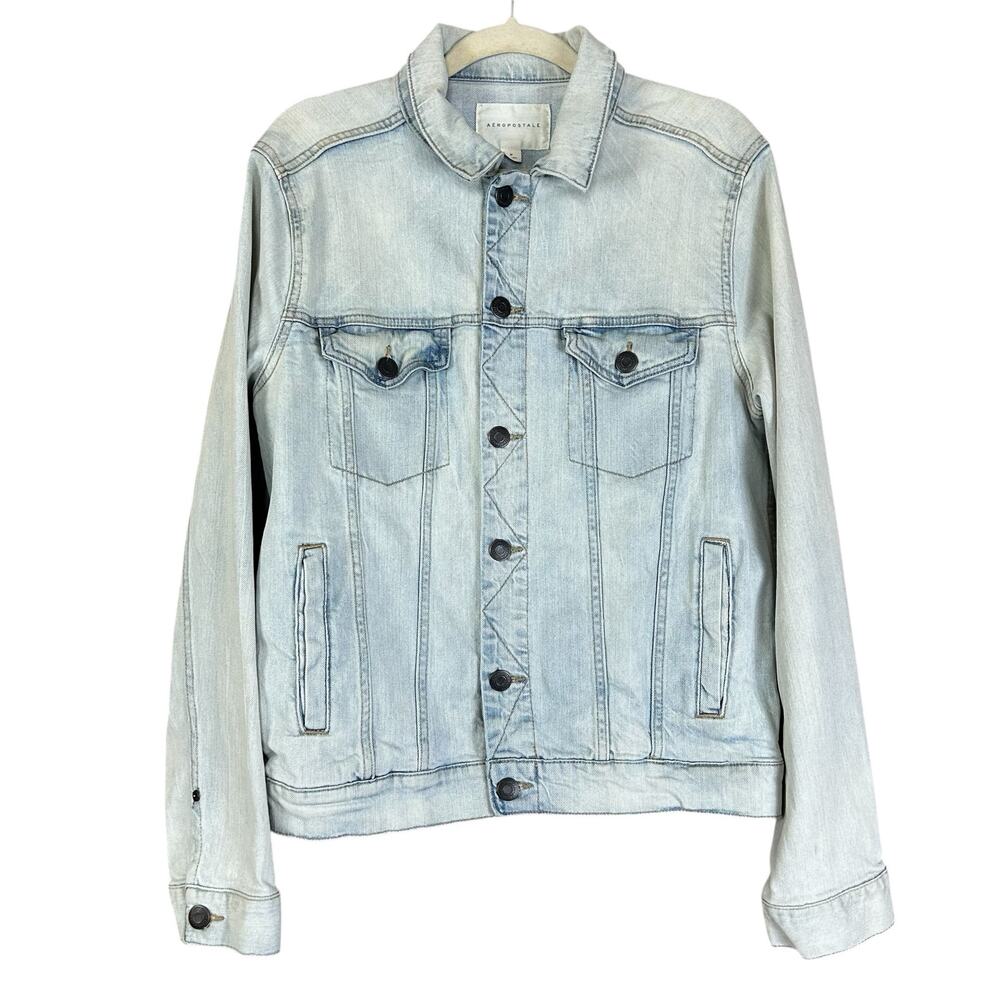 Aeropostale Men Jean Jacket Size M Light Blue Trucker Style Stone Washed Denim
